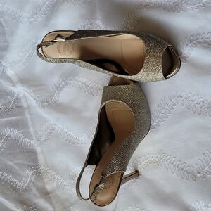 I.Miller Beautiful Shoes Peep Toe Platform Silver Glitter Sandal Size 8.5